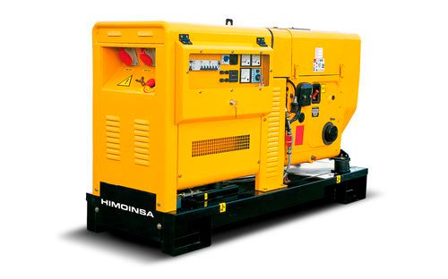 Torre de iluminación con generador en Villalba De Perejil